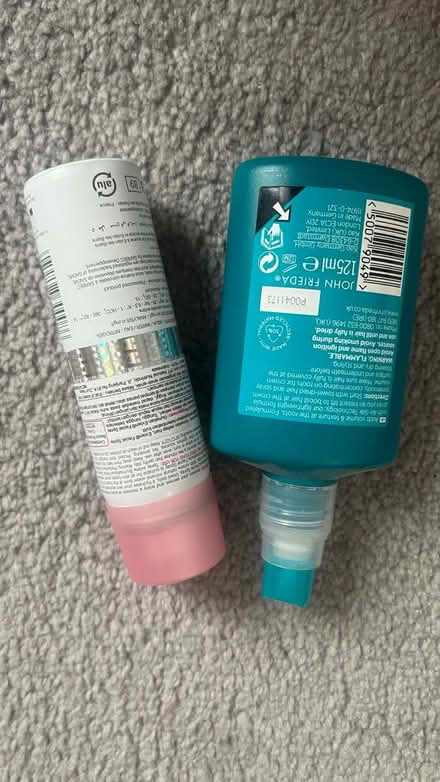 Photo of free Facial spray and hair root spray (Harrow HA1) #2