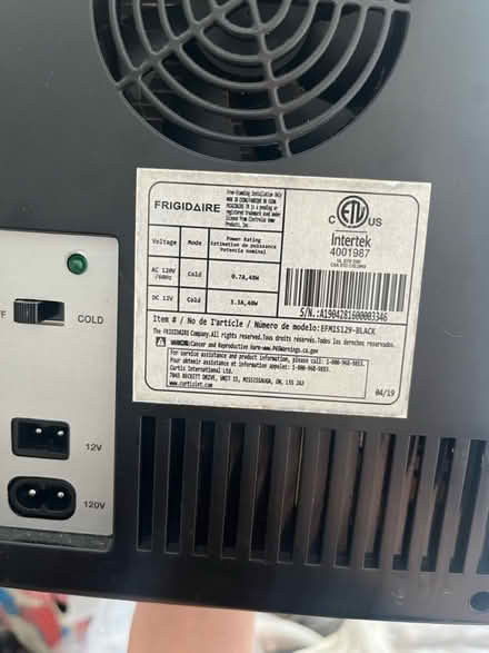 Photo of free Fridgedaire Mini Fridge (Woodley Park) #4