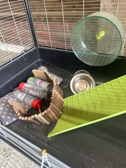 Photo of free Hamster cage (TN23) #3