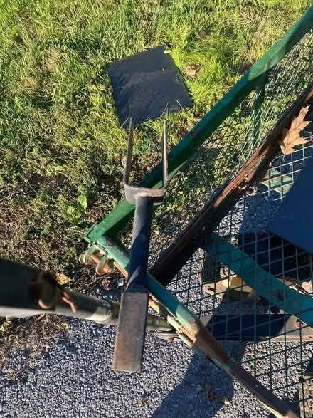 Photo of free Old metal hitch wagon . 21754 (Ijamsville 21754) #3