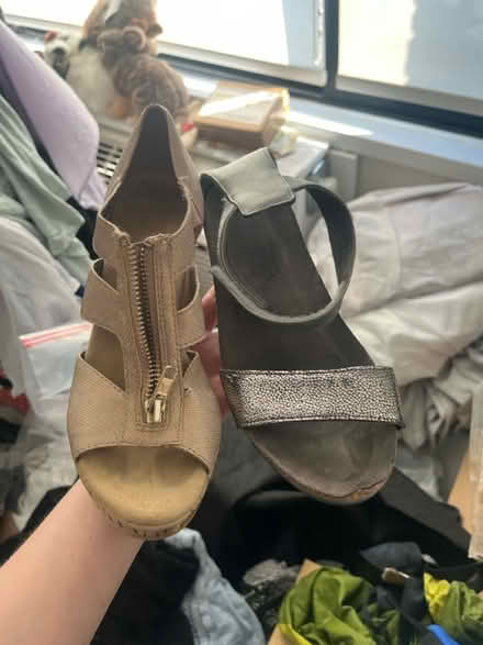 Photo of free Assorted women’s size 6 shoes (Woodley Park) #4