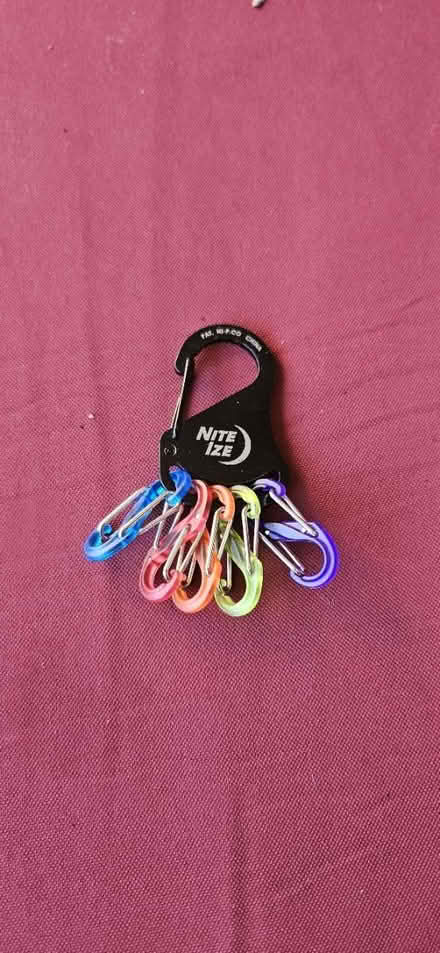 Photo of free Key chain set w 5 hooks (Burleith) #1