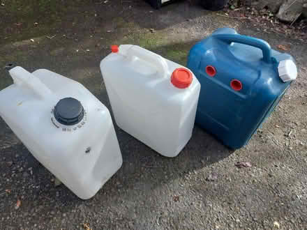 Photo of free Butts - water and waste water (SY5 Hanwood) #1