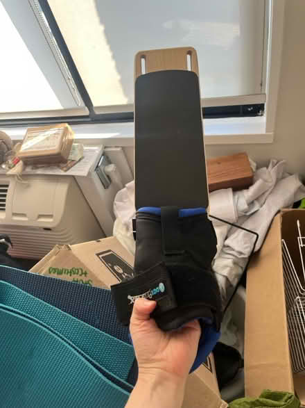 Photo of free Extended foot stretcher (Woodley Park) #1