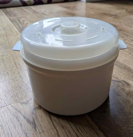 Photo of free Microwave rice steamer (instructions included) (Baldock SG7) #1