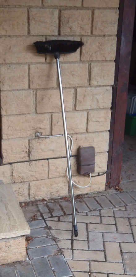 Photo of free soft broom (Oakwood LS8) #2