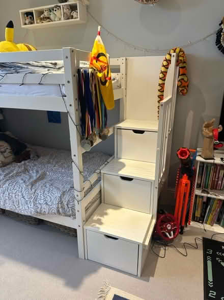 Photo of free Bunk bed (TN23) #3