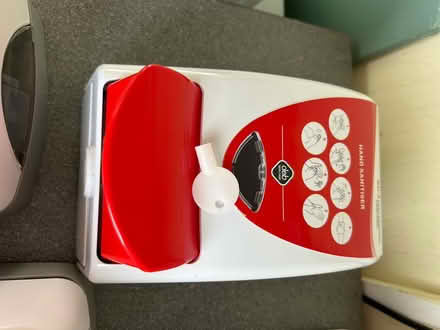 Photo of free hand wash/sanitiser dispensers (Didcot, OX11) #3