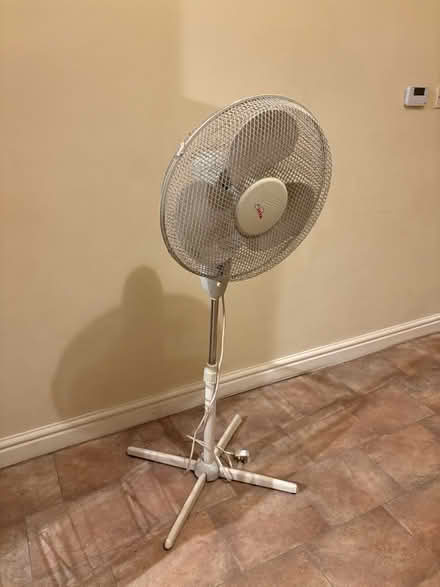 Photo of free Stand up fan (16”) (Long Eaton NG10) #2