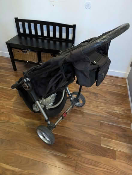 Photo of free City Mini Stroller & Car Seat (146th & Amsterdam Ave) #2