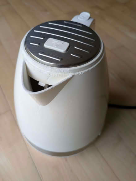Photo of free Electric kettle (Bollington SK10) #2