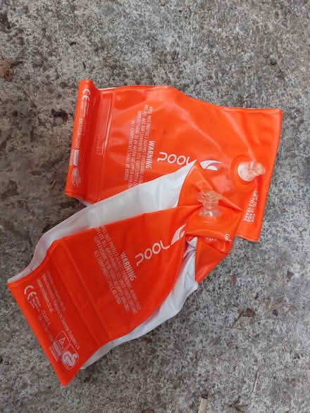 Photo of free Swimming arm bands (SY5 Hanwood) #1