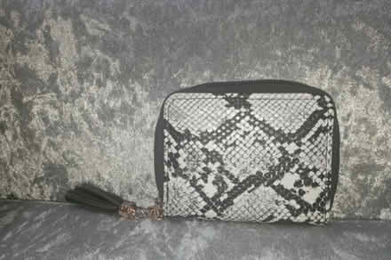 Photo of free Ladies accessories (CR4 4EX) #2