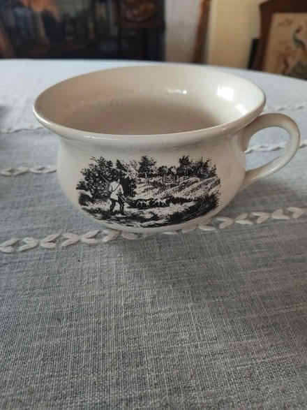 Photo of free Portmerrion pot (TN39) #1