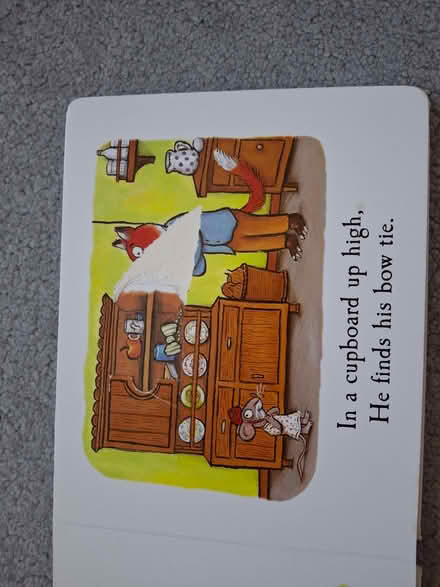 Photo of free Board lift the flap books (Newall LS21) #2