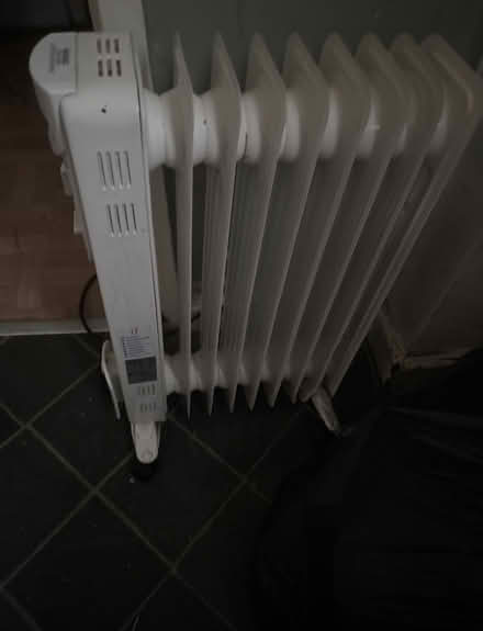 Photo of free Small radiator (Tuebrook L13) #1