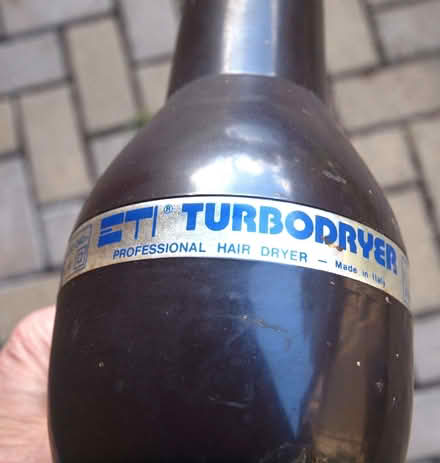 Photo of free hair dryer (Oakwood LS8) #2