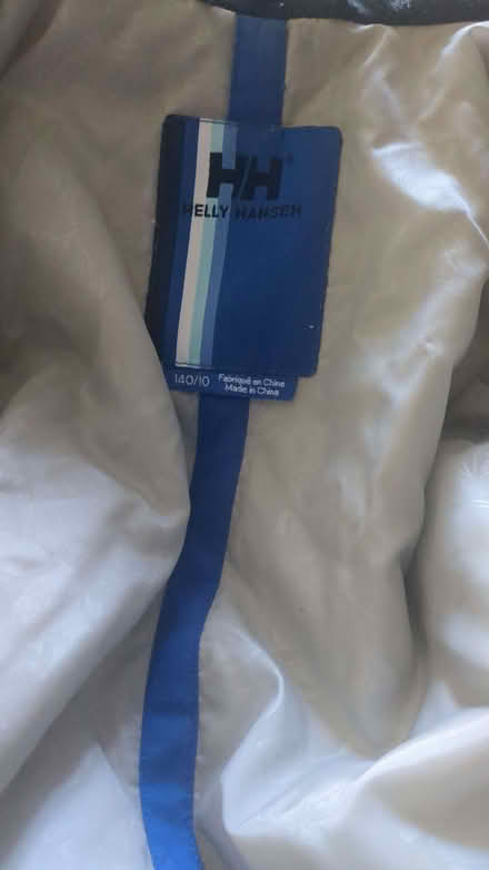 Photo of free Helly Hanson skiing jacket (Bournville B30) #2