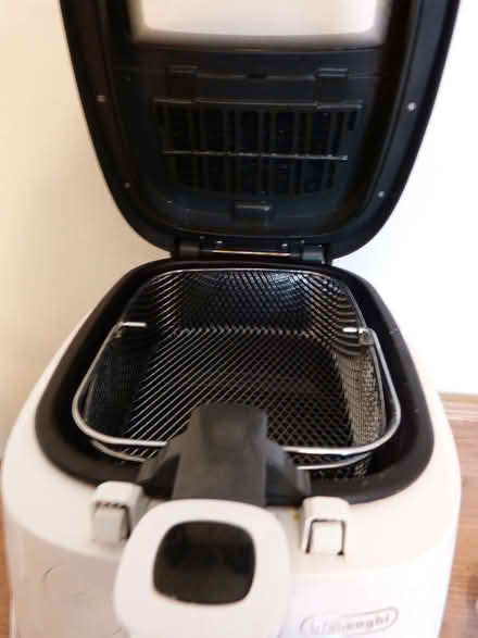 Photo of free Deep fat fryer (Gardenhall G75) #2