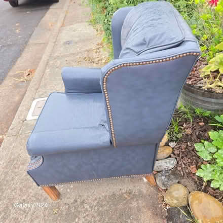 Photo of free cool old navy blue leather chair (2630 Commanche St Santa Rosa) #3