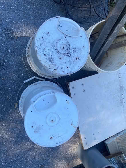 Photo of free Garden containers 21754 (Ijamsville 21754) #1