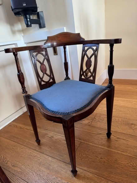 Photo of free Antique chair (Kensington W8) #1
