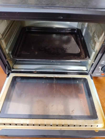 Photo of free Mini portable oven (Eltham SE9) #2