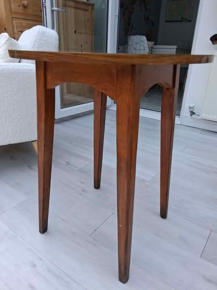 Photo of free Small table (Beaumont LA1) #1