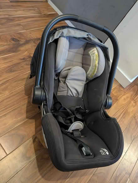 Photo of free City Mini Stroller & Car Seat (146th & Amsterdam Ave) #4