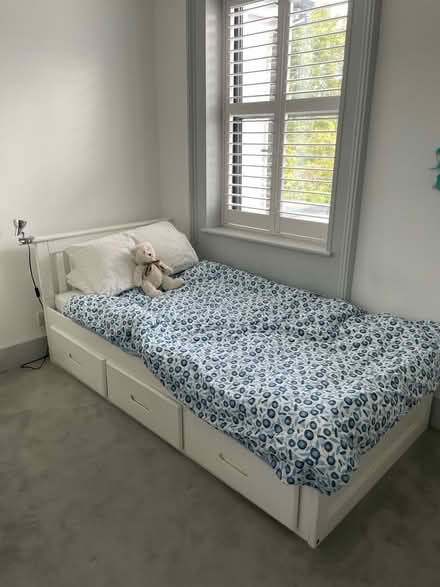 Photo of free White single bed with drawers (Hampton Hill TW12) #1