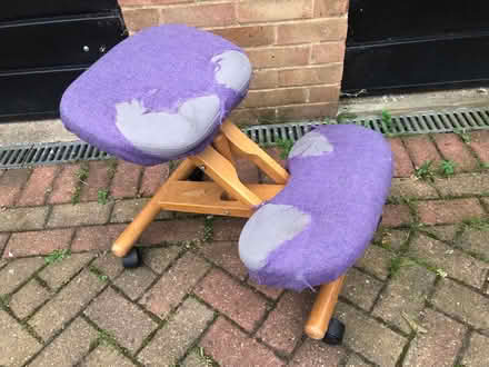 Photo of free Kneeling chair (Whitehill SG4) #3
