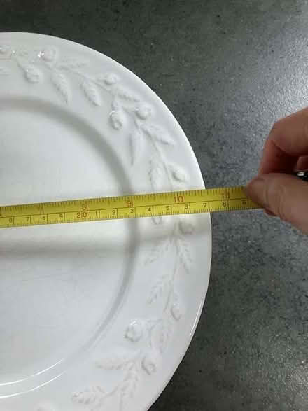 Photo of free White crockery - 4 plates, 8 side plates and 6 bowls (Cheadle Hulme SK8) #2