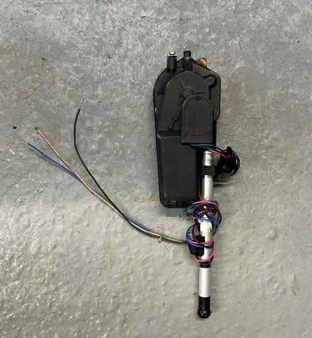 Photo of free Electric Car Aerial (Willaston CH64) #1