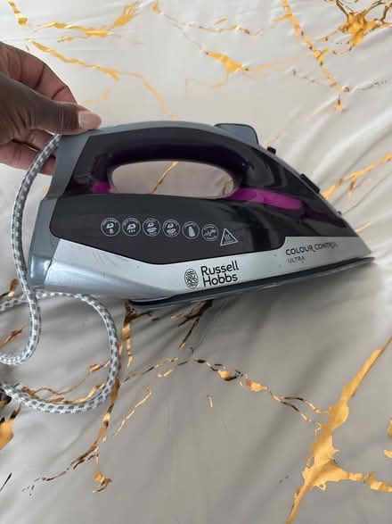 Photo of free Russell Hobbs steam iron (Tyburn B24) #1