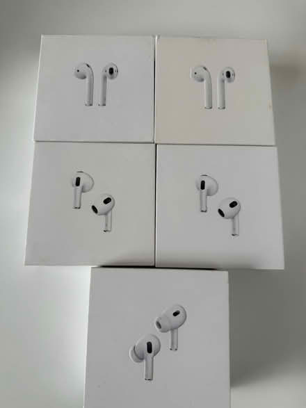 Photo of free Job lot of Apple iPhone etc. boxes (Emlyn Road W12) #3