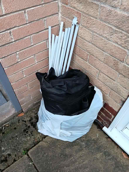 Photo of free Hydroponic Tent (Lower Walkley S6) #1