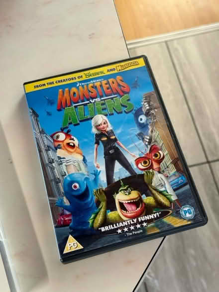 Photo of free Monsters vs Aliens Movie DVD (W5) #1