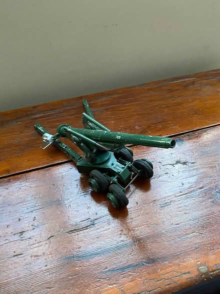 Photo of free Metal Canon toy (Whitton LD7) #2