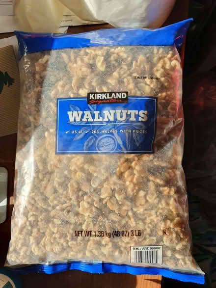 Photo of free 1.3kg walnut halves unopened (Gayton CH60) #1
