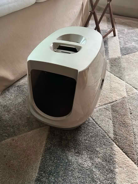 Photo of free Cat litter tray (Saltdean BN2) #1