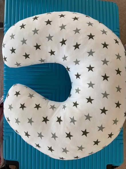Photo of free Breast feeding pillow (Enfield EN3) #1