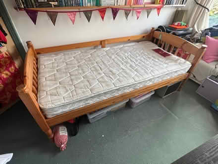 Photo of free Single bed with mattress (Loughborough LE11) #1