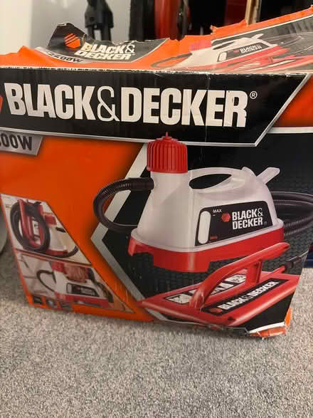 Photo of free wall paper striper (NN3 Meadowfields) #1