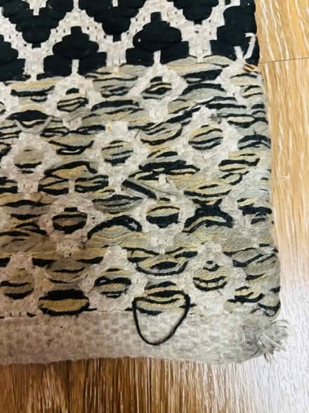 Photo of free Rug (World Market) (North Hollywood) #3