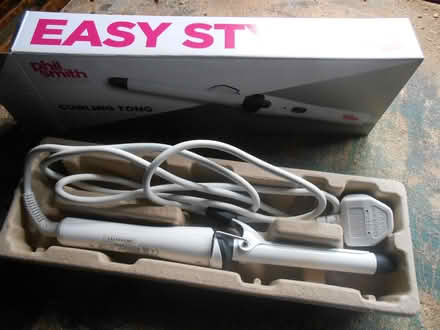 Photo of free Curling tongs (Baldslow TN37) #1