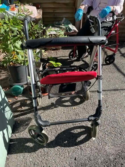 Photo of free Walking frame with wheels and seat (Welham Green AL9) #1