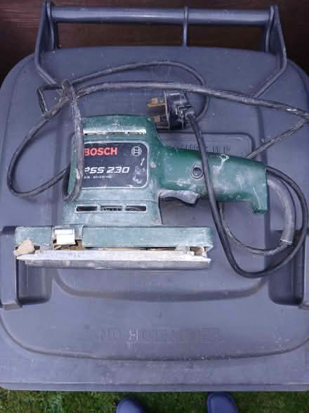 Photo of free Electric Sander (Henlow SG16) #1