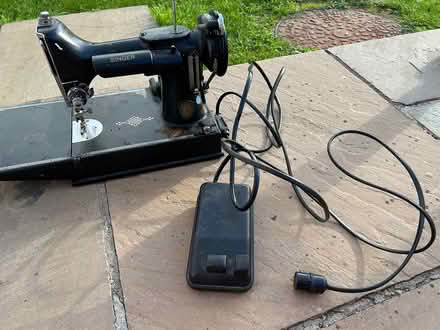 Photo of free Singer sewing machine (Long Sutton, Nr Langport) #2