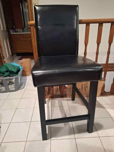Photo of free Bar chair/stool (Hurontario and South Service) #1