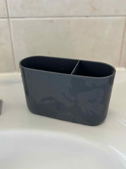Photo of free Toothbrush Holder (Bs15 4ub) #1